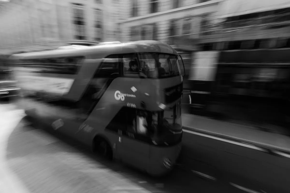 London Sightseeing Showdown: Comparing the Main Double-Decker Bus Tour Routes